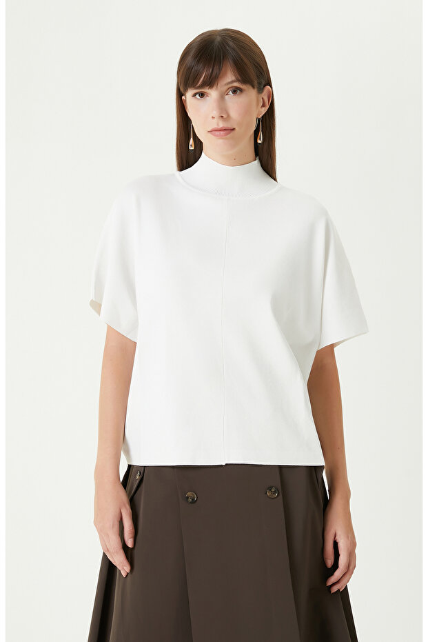 Kırık Beyaz Rahat Kalıp Basıc Triko Kazak - 4