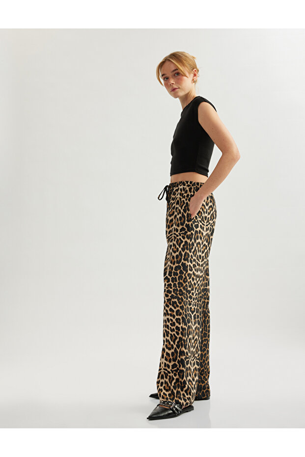 Relaxed Fit Leopard Print Wide Leg Trousers