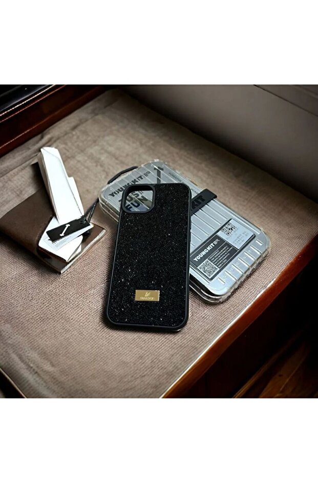 حافظة آيفون 13 من السيليكون - 4