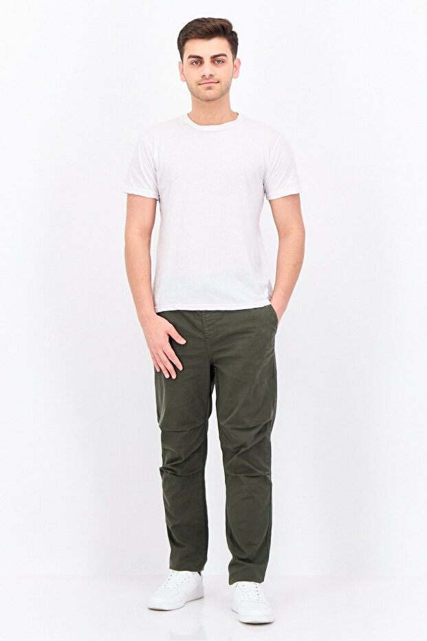 بنطال تشينو سادة بقصّة عادية للرجال، زيتوني - 4