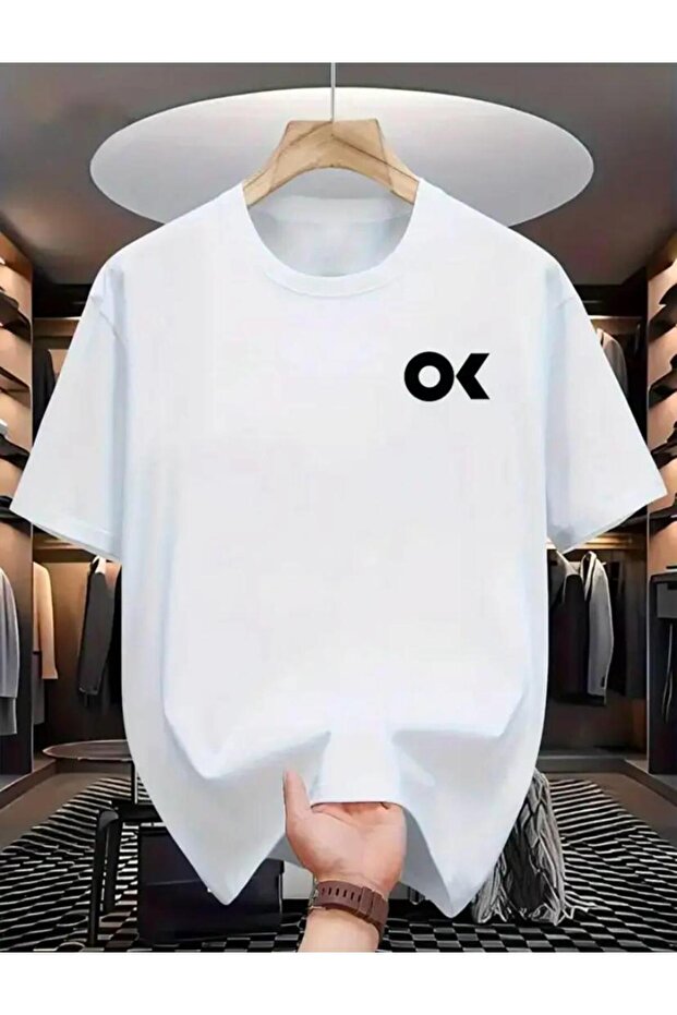 تي شيرت أساسي مطبوع عليه نص سهم - 1