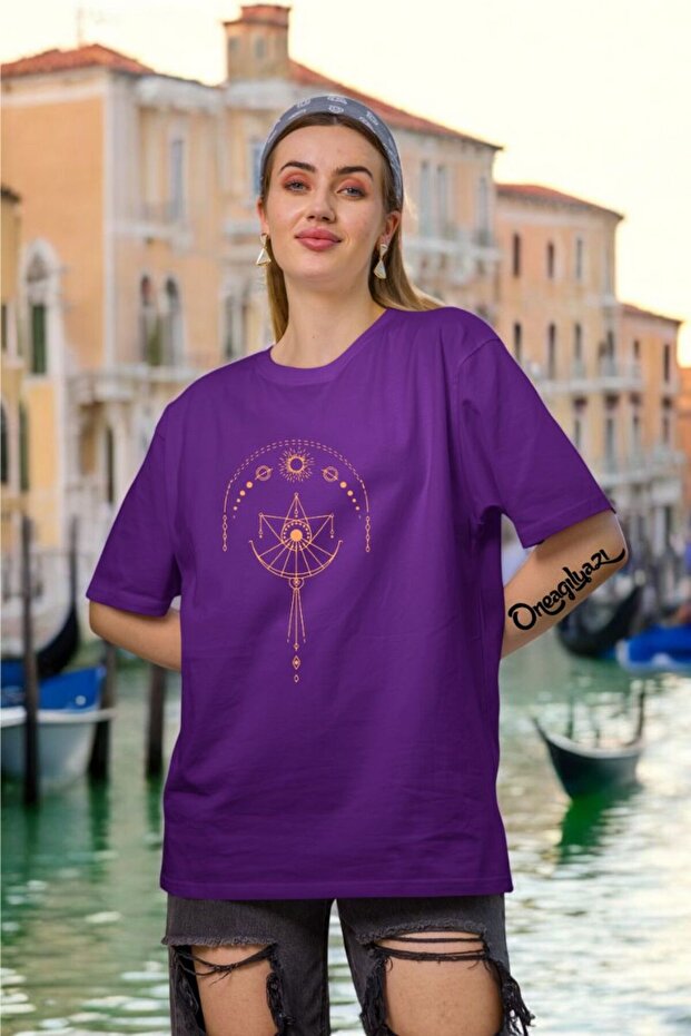 Eclipse Printed Women's Oversize T-Shirt