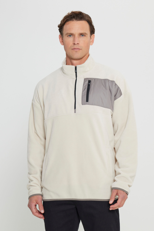 Men's Beige Oversize Loose Cut Stand-Up Bato Collar Pocket Detailed Zipper Cold-Proof Fleece Sweatshirt