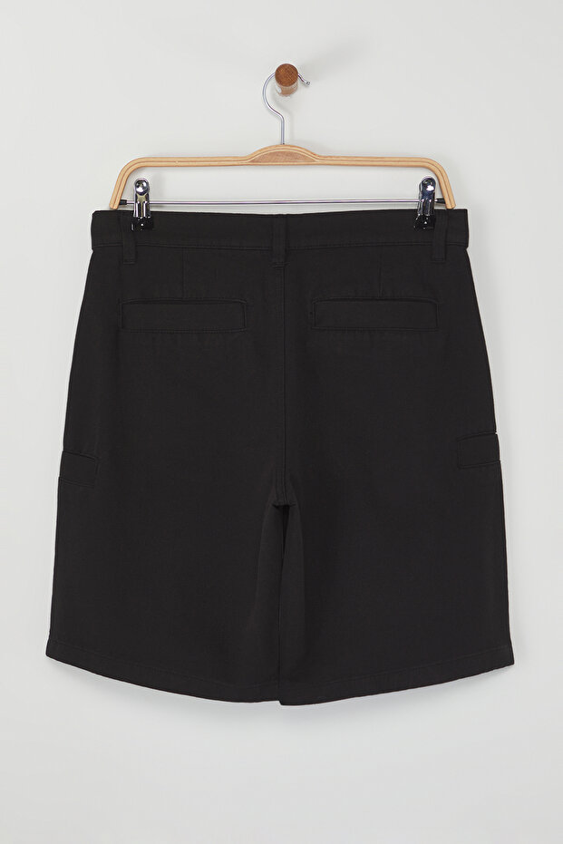 Erkek Siyah Gabardin Brit Kapamalı Yan Cep Detaylı Şort & Bermuda TMNSS25SR00026 - 6