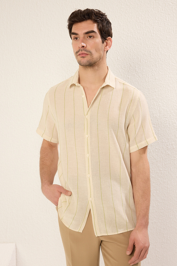 Yeşil Regular Fit Çizgili Dokulu Yazlık Gömlek TMNSS23GO00063 - 2