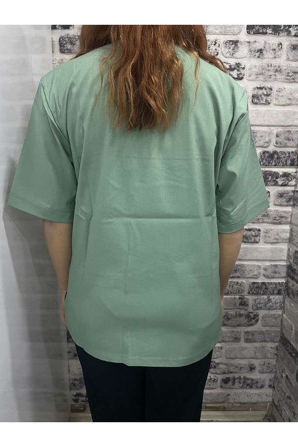 Üniforma Likralı Unisex Su Yeşili Doktor Hemşire Aşçı Cerrahi Forma Tek Üst ( Geniş Kalıp ) - 3