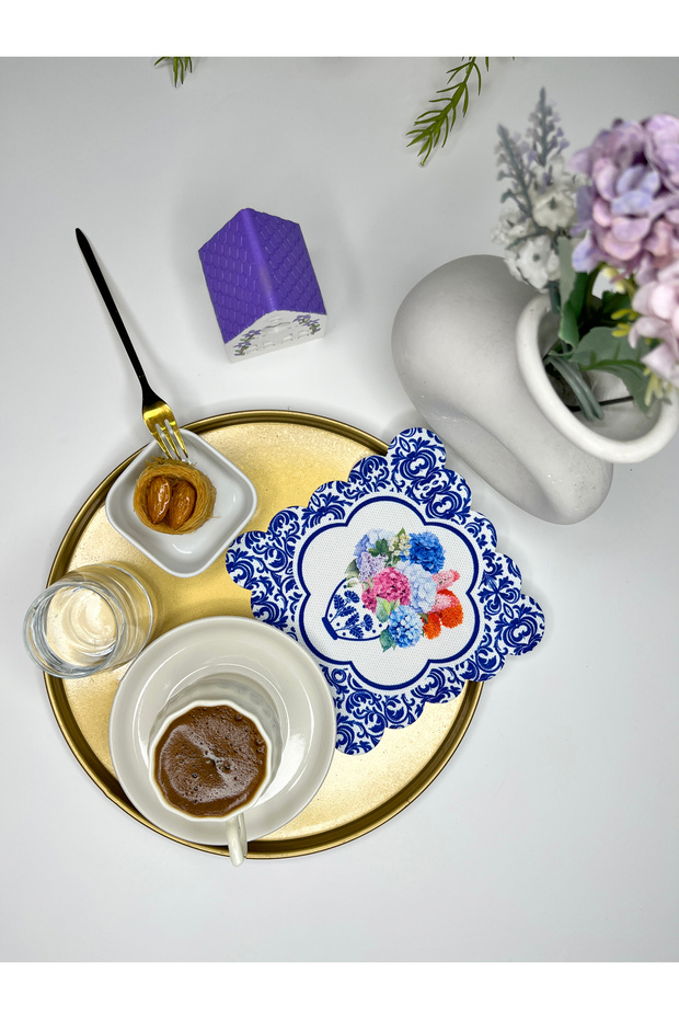 Laser Cut Tile Patterned Cocktail Napkin - 1 Piece