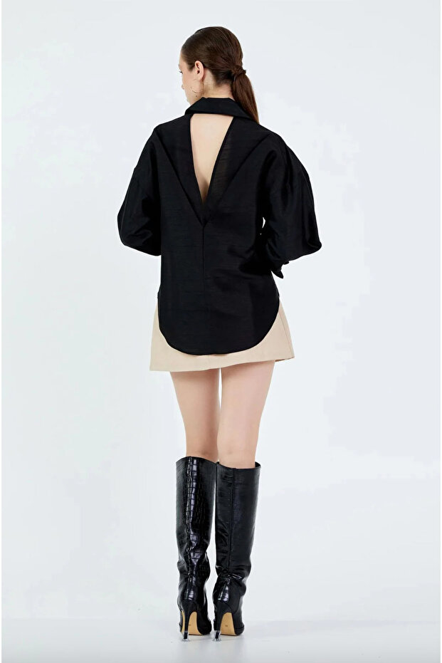 Sırt Dekolteli Siyah Gömlek - 3