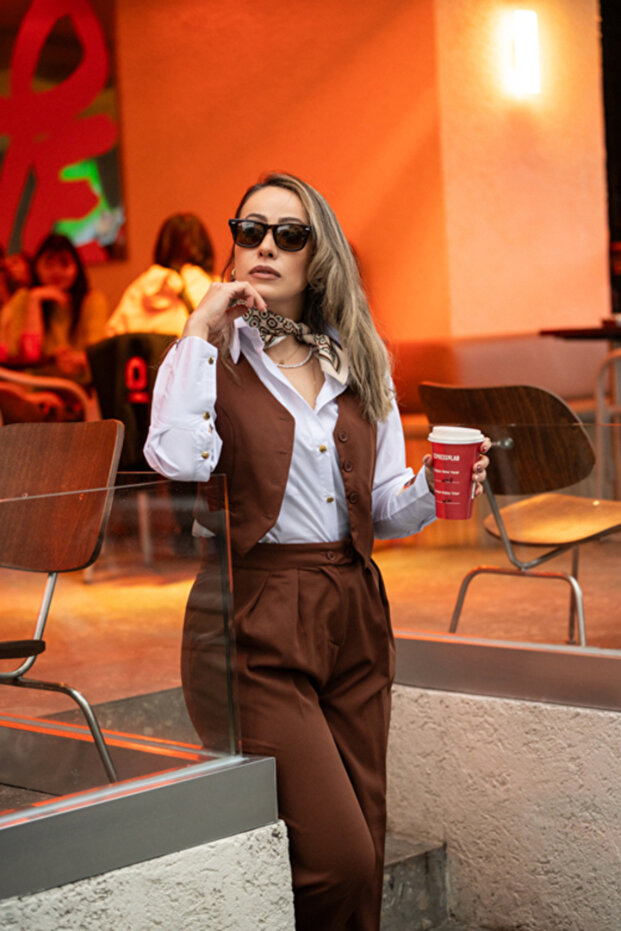 Nomi Beyaz Gömlek - 1