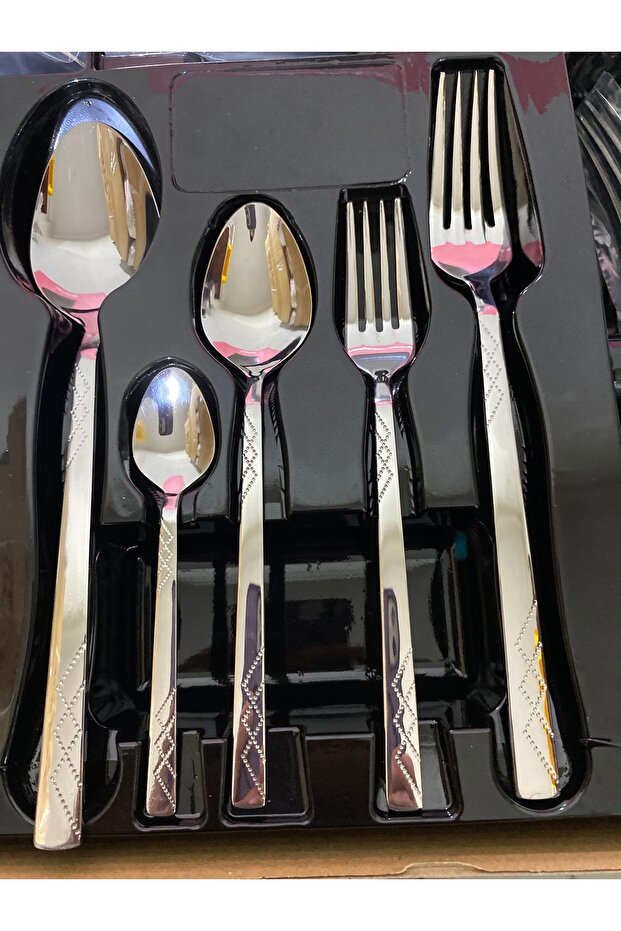 Zümrüt 60 parça set - 2