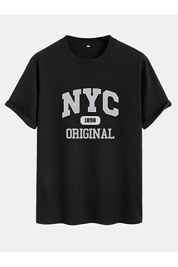 تيشيرت كبير الحجم مطبوع للجنسين من NYC