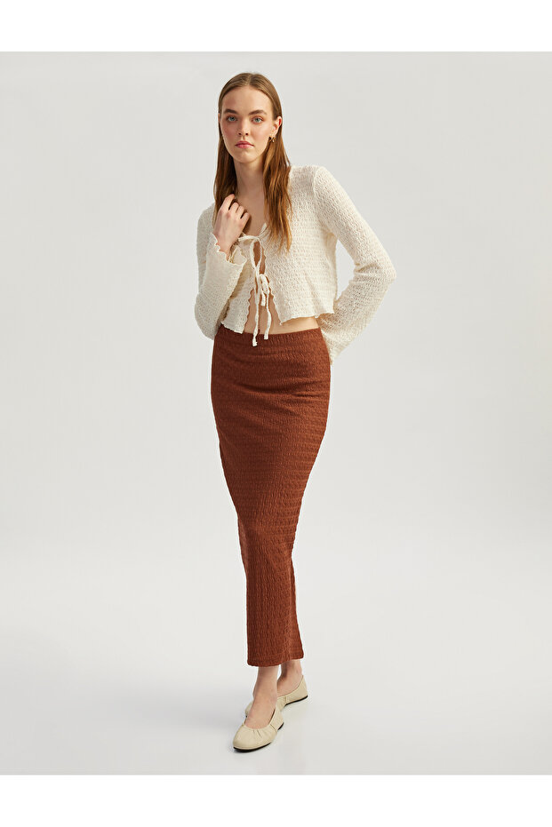 High Waist Slim Fit Slit Detailed Lined Midi Pencil Skirt