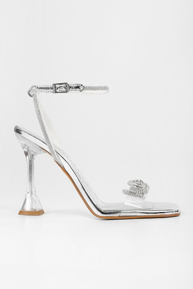 Ezüst színű átlátszó masni kő részletes sarkú női cipő - 6