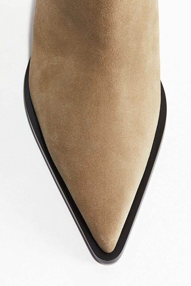 حذاء الكاحل من الجلد المدبوغ المدبب - 3