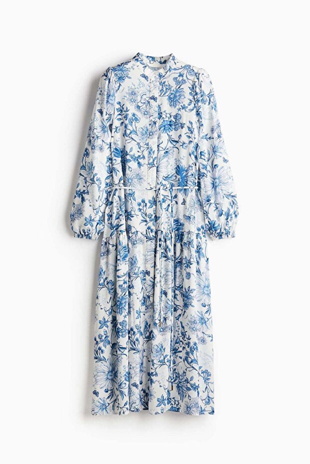 Long puff-sleeved dress
