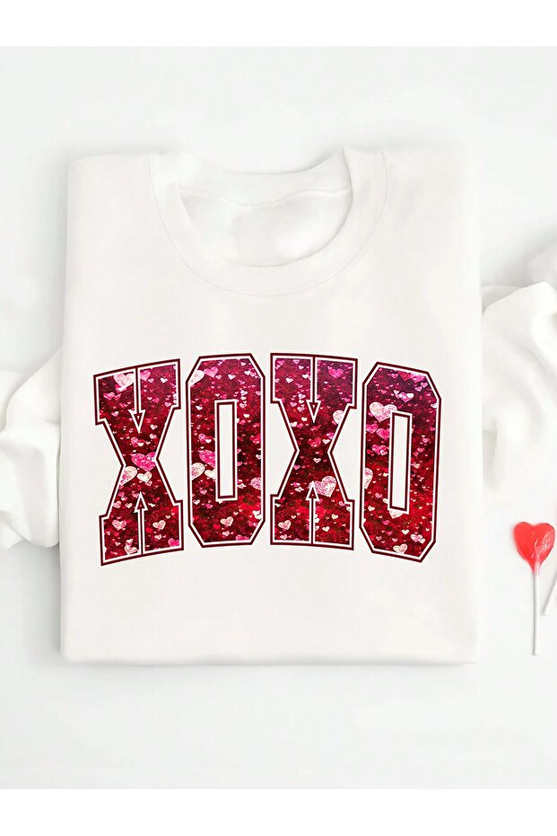 سويت شيرت شتوي Xoxo - أبيض كبير الحجم برقبة دائرية