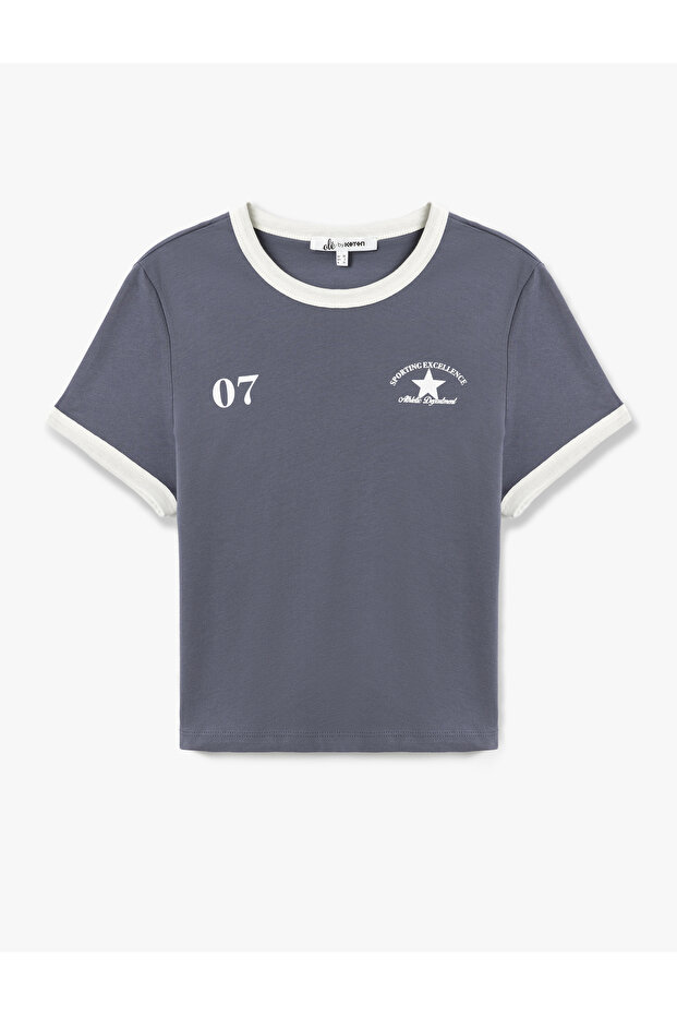 Short Sleeve Crew Neck T-Shirt with College Print on the Back