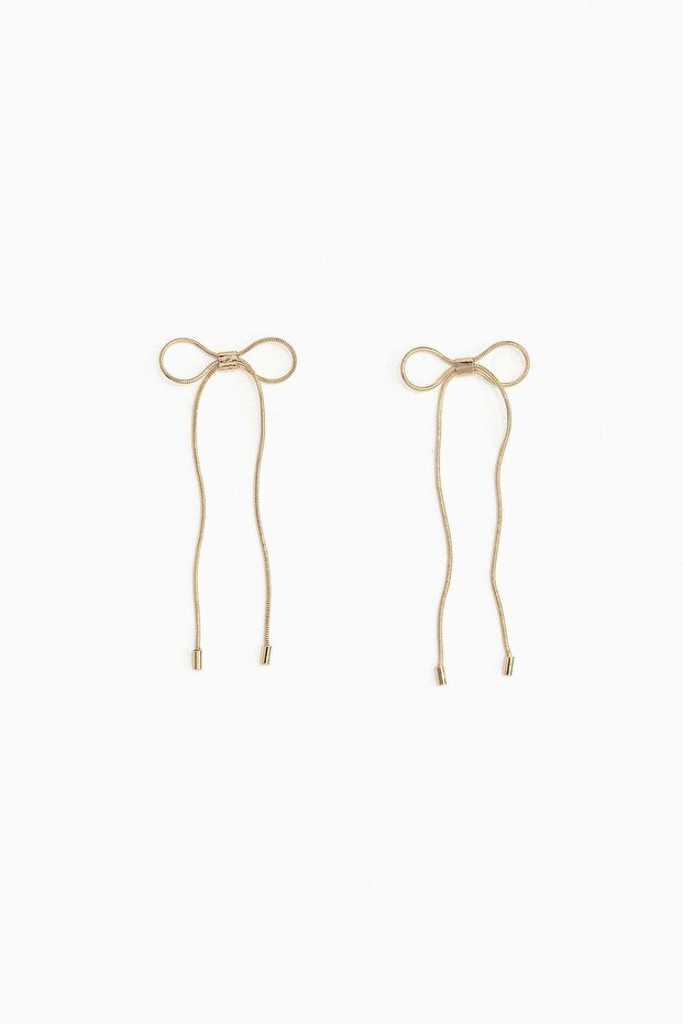 Bow-shaped earrings