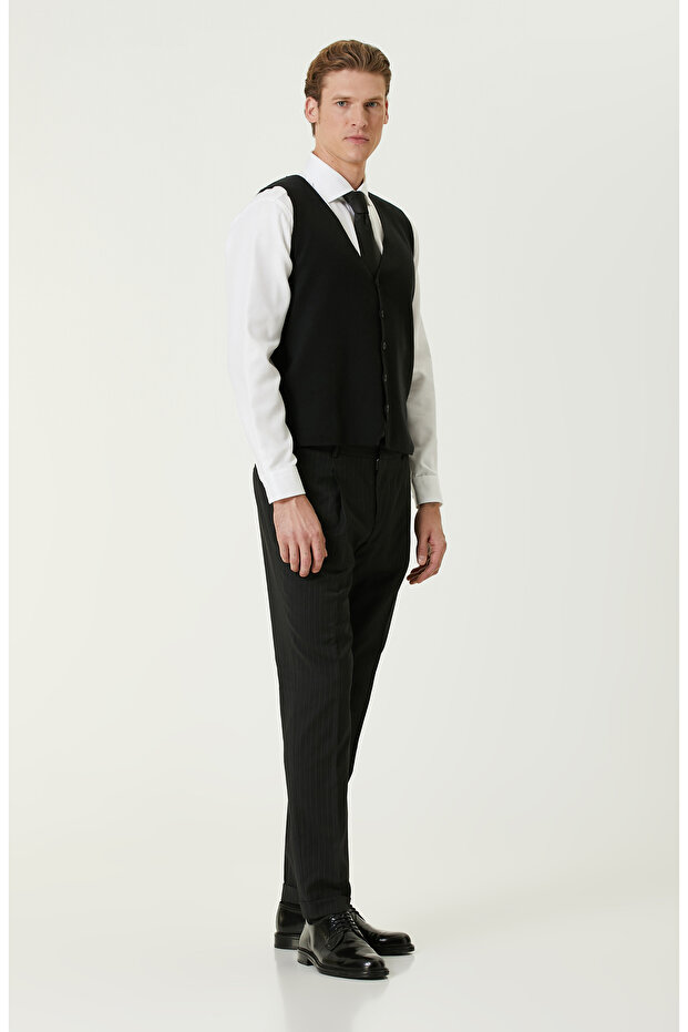 Siyah Triko Yelek - 4