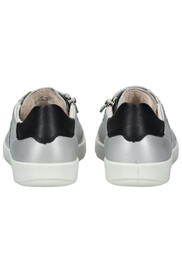 Παπουτσιών - 6