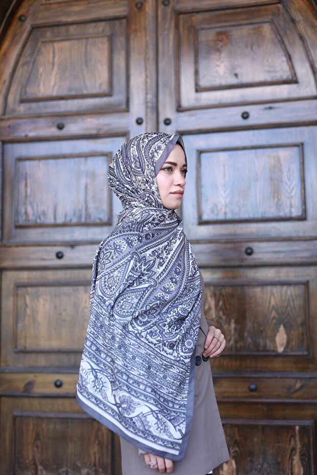 شال حريري من القطن بنمط إيترو - 2