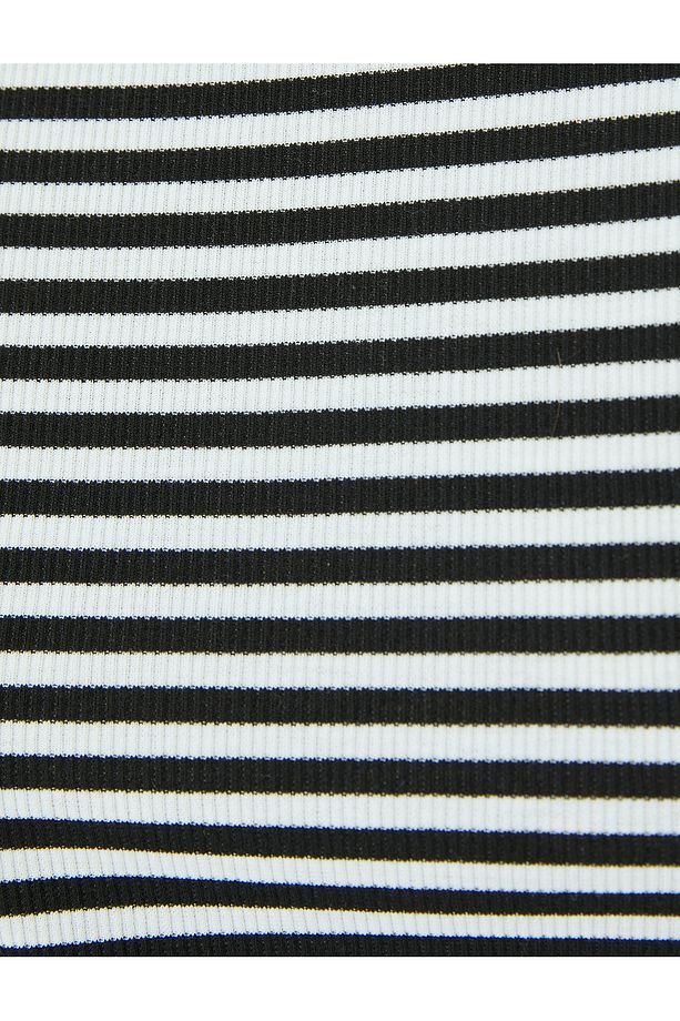 Kolsuz Halter Yaka Çizgili Kadın Atlet - 6