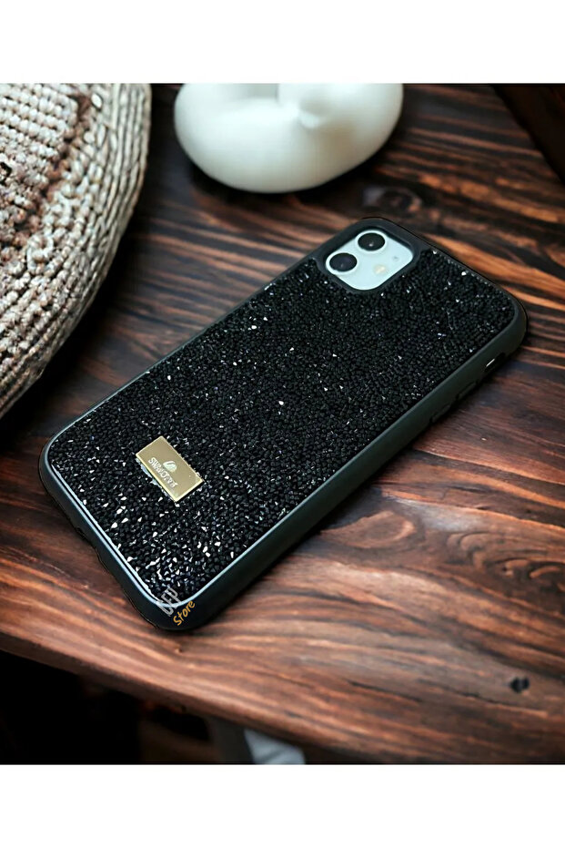 حافظة آيفون 11 من السيليكون - 4