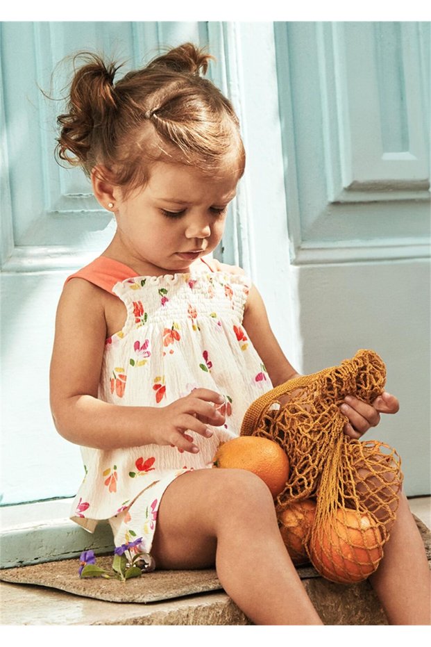 Orange Baby Girl Sleeveless T-Shirt and Shorts Set