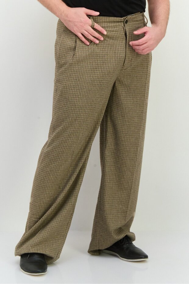 Men Regular Fit Houndstooth Print Straight Leg Pants, Multicolor