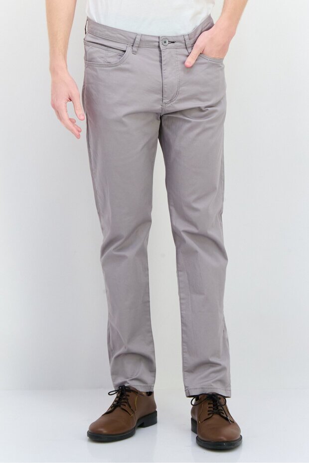 Men Regular Fit Solid Chino Pants, Grey - 1