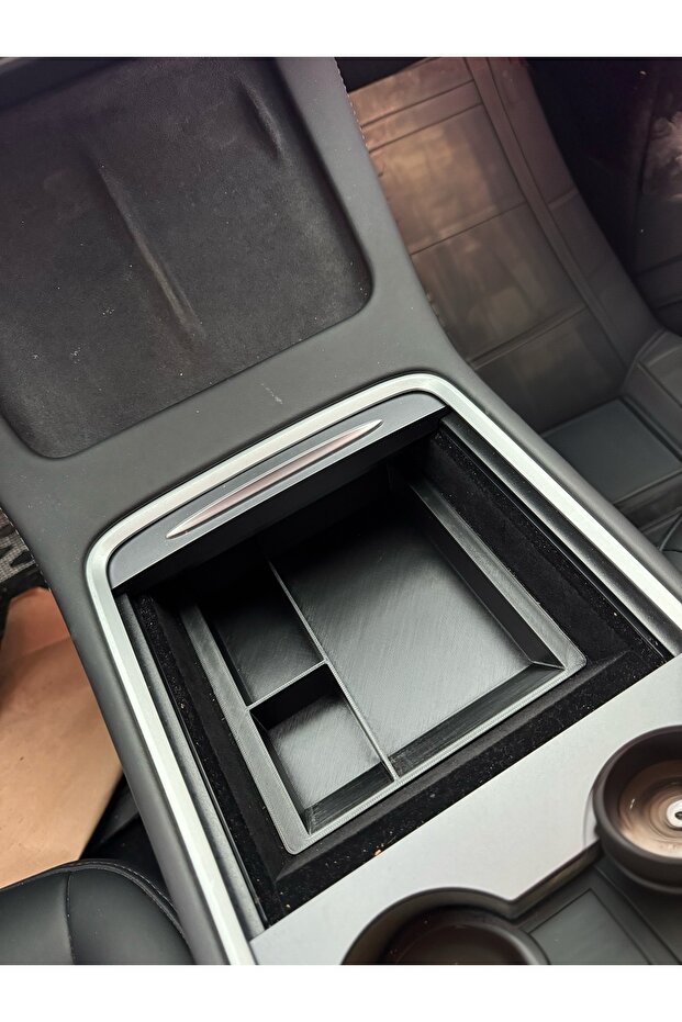 Tesla Model Y Orta Konsol Organizer - 2