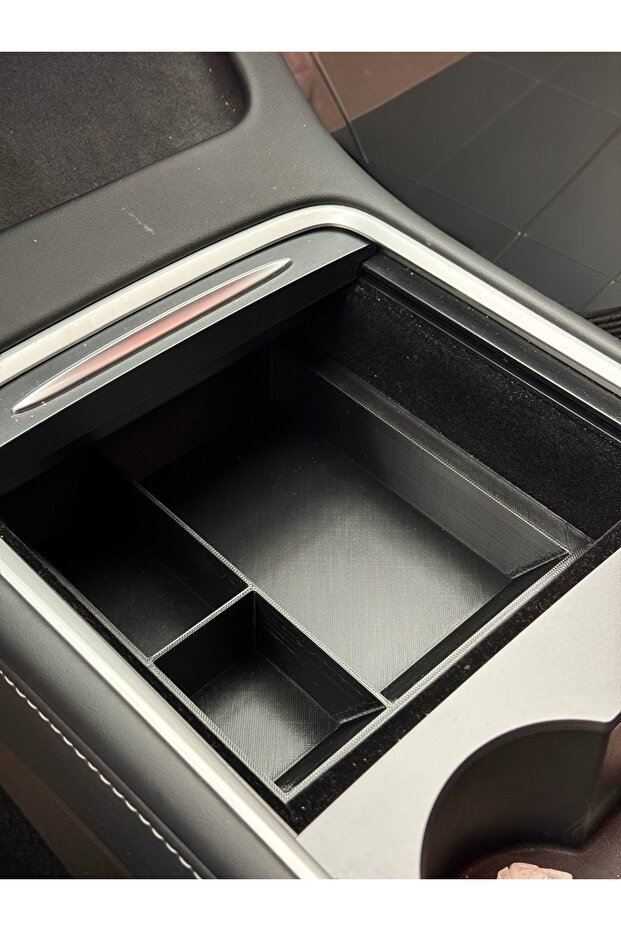 Tesla Model Y Orta Konsol Organizer - 1