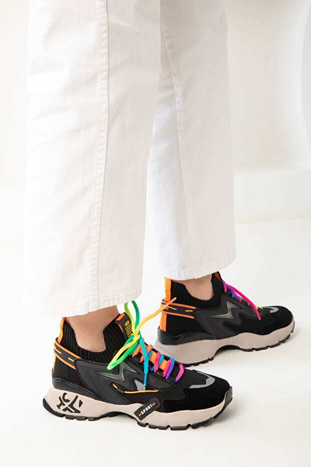 Schwarzer Damen-Sneaker 20254 - 5