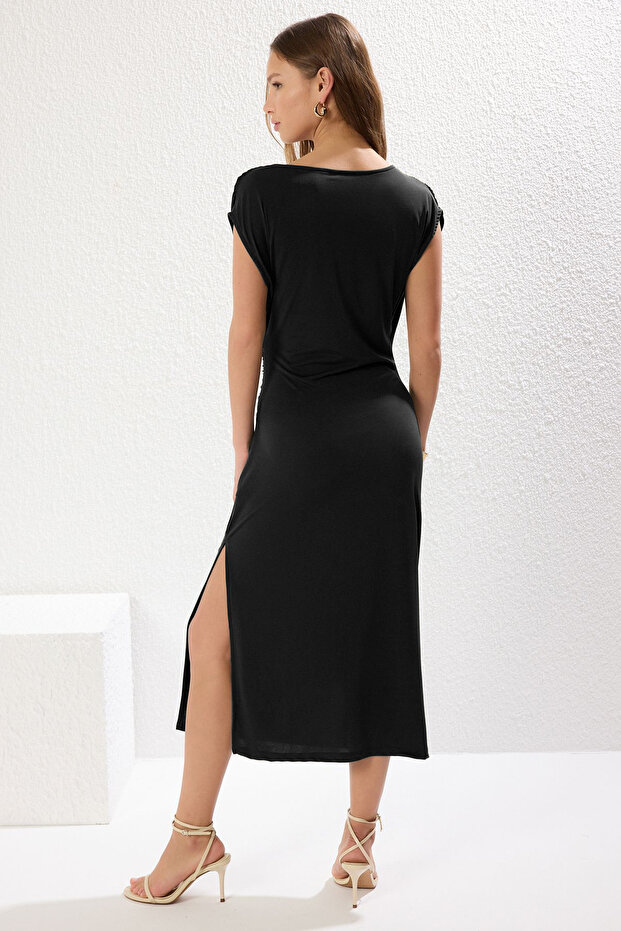 Siyah Düz Büzgü / Drape Midi Büzgü Drape Detaylı Kruvaze Yaka  Örme Elbise TWOSS25EL00098 - 5