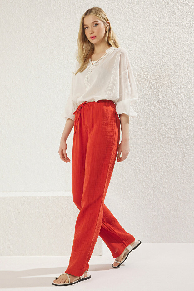 Koyu Kırmızı Müslin Beli Lastikli İnce Kumaş Wide Leg/Geniş Paça Dokuma Pantolon TWOSS25PL00067 - 3