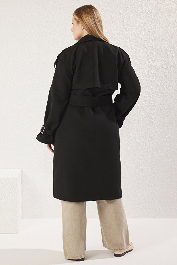 Siyah Oversize Geniş Kesim Kuşaklı Su İtici Uzun Trençkot TWOSS21TR0005 - 11