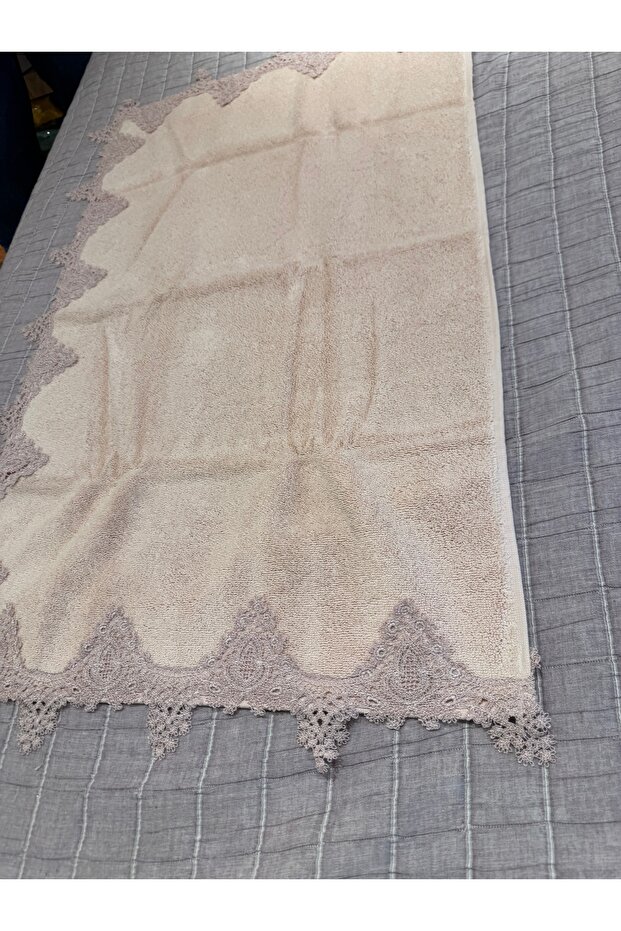 Esterhomedecor Laced Foot Towel 83*52cm Powder