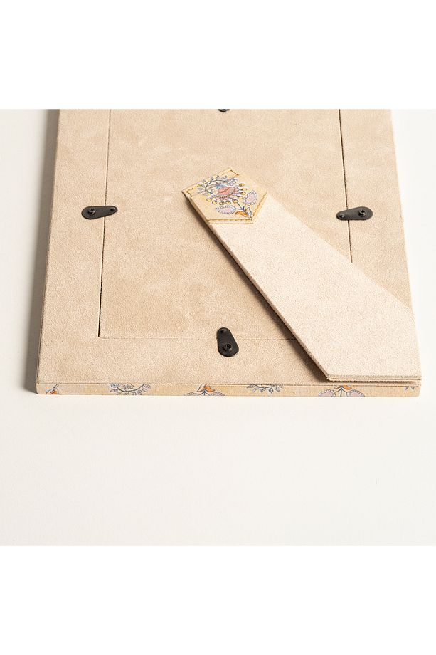 Noıda Baskılı Yapay Süet - Mdf - Cam - Kumaş: %100 Pamuk Çerçeve 18.40x23.50 Cm Açık Sarı - 4