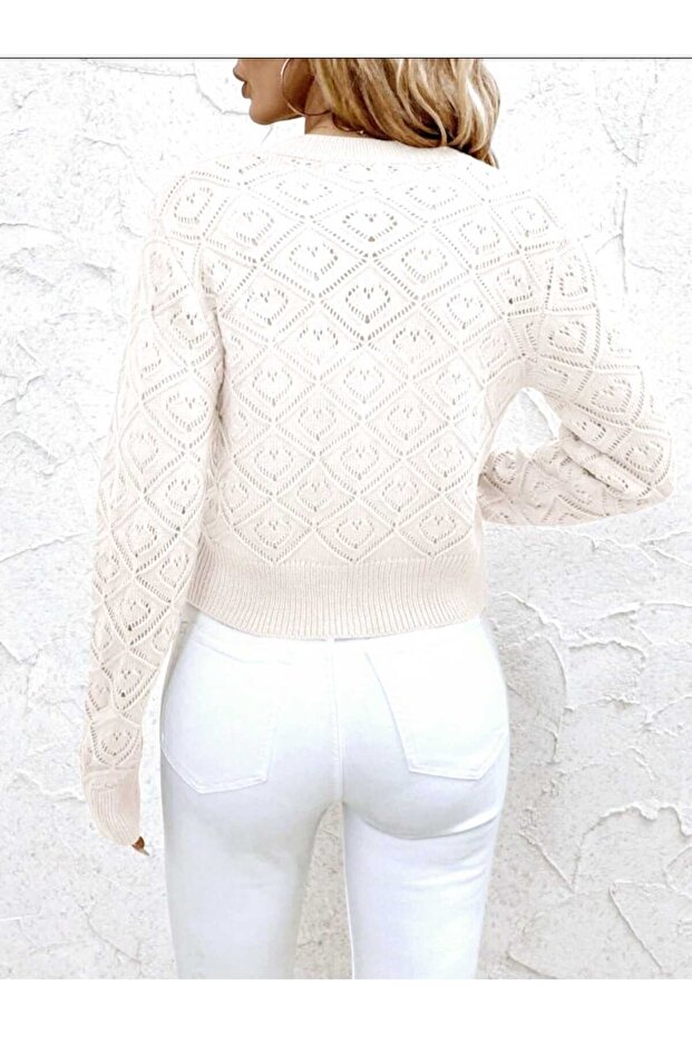 سترة صوفية مخرمة بنمط الماس وأزرار متوسطة - 3