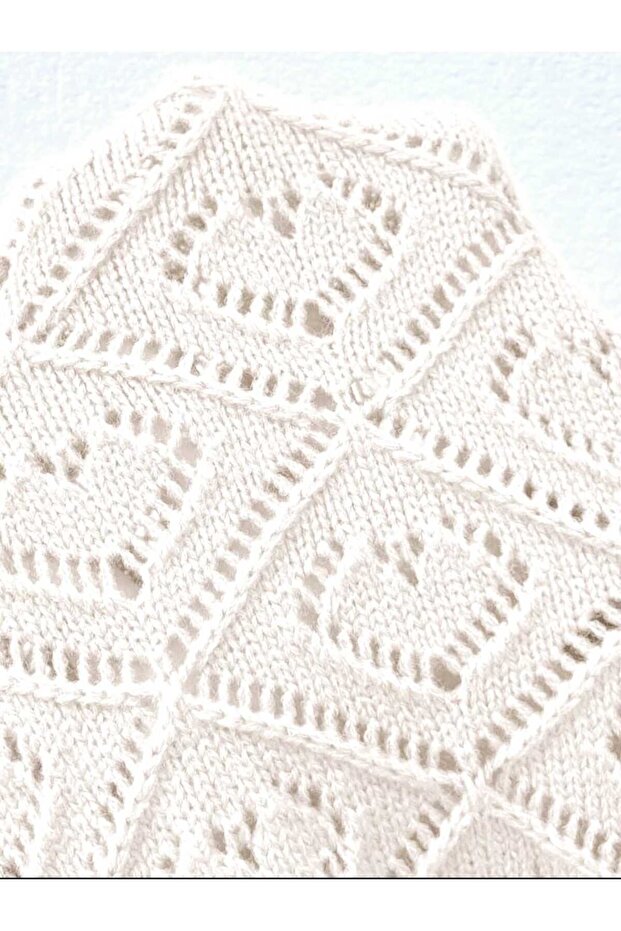 سترة صوفية مخرمة بنمط الماس وأزرار متوسطة - 7