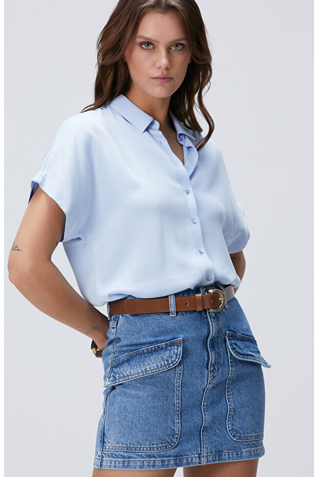 Açık Mavi Gömlek - 1