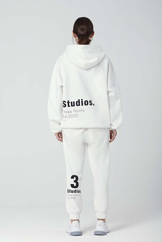Худі Beyaz Studios - 1