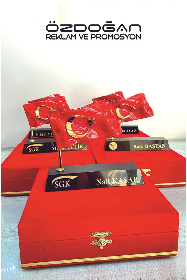 TÜRK BAYRAKLI MASA İSİMLİĞİ - 3