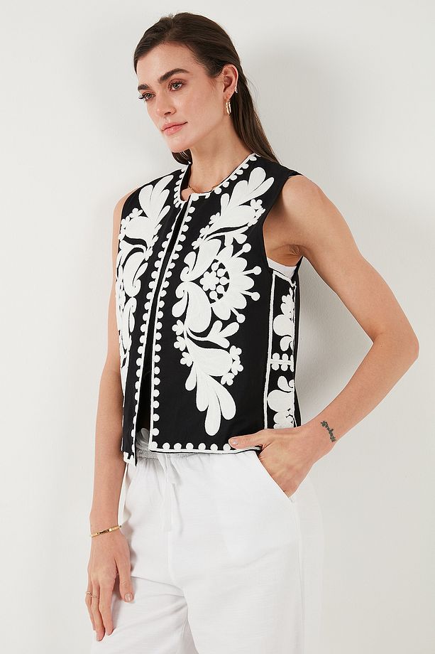Pamuklu Regular Fit Çiçekli Nakış İşlemeli Yelek YELEK 676238 - 5