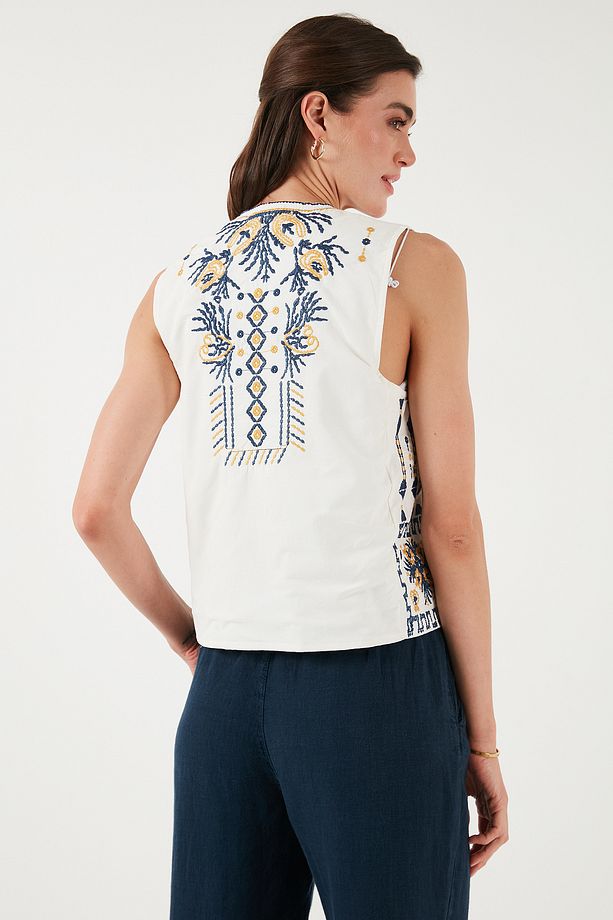 Pamuklu Regular Fit Çiçekli Nakış İşlemeli Yelek YELEK 676293 - 8