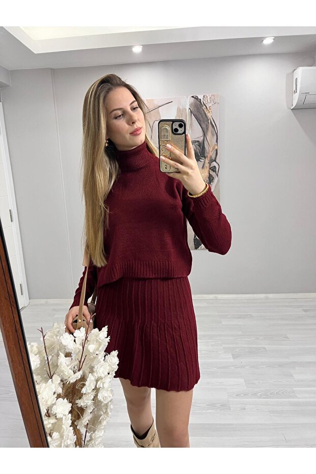 Boğazlı Triko Takım - 3