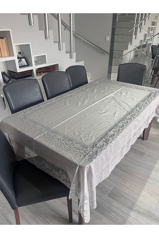 Dertsiz Tül Masa Örtüsü - 2