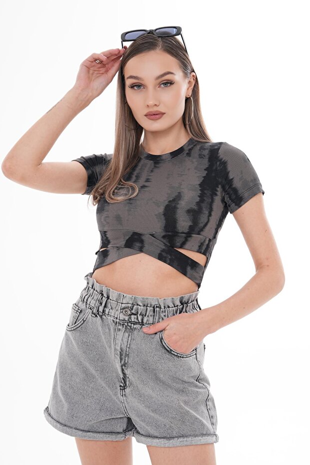 Women's Tie Dye Patterned Bottom Cross Detailed Ribbed Tie Dye T-Shirt 250074 -