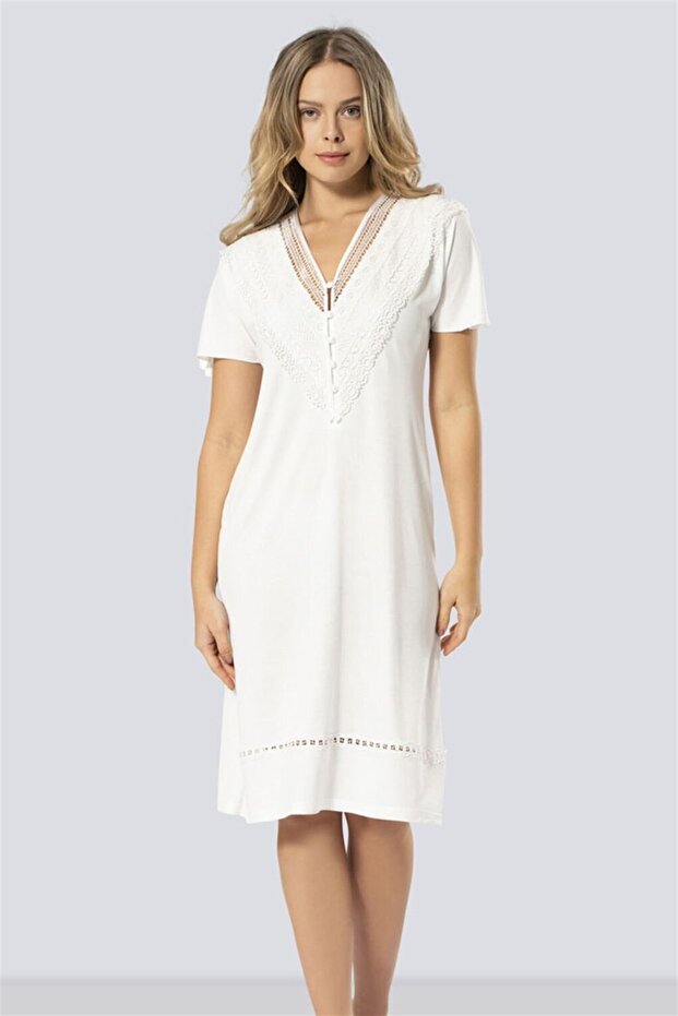 Women's Ecru Laced V-Neck Nightgown 3282