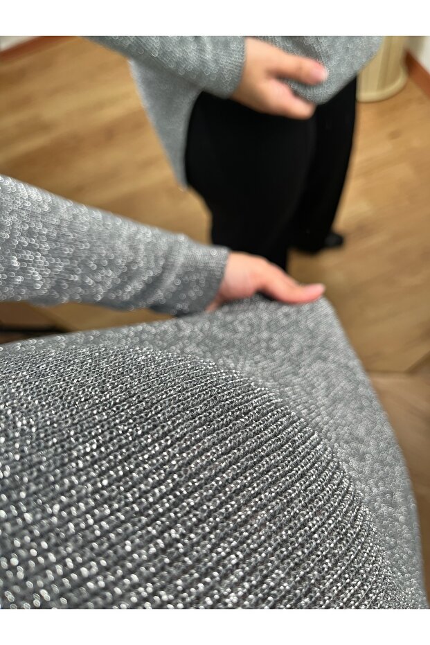 SİMLİ V YAKA TRİKO BLUZ - 8